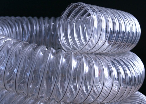 <span style="font-weight: bold; font-style: italic;">промышленные шланги различного назначения </span>